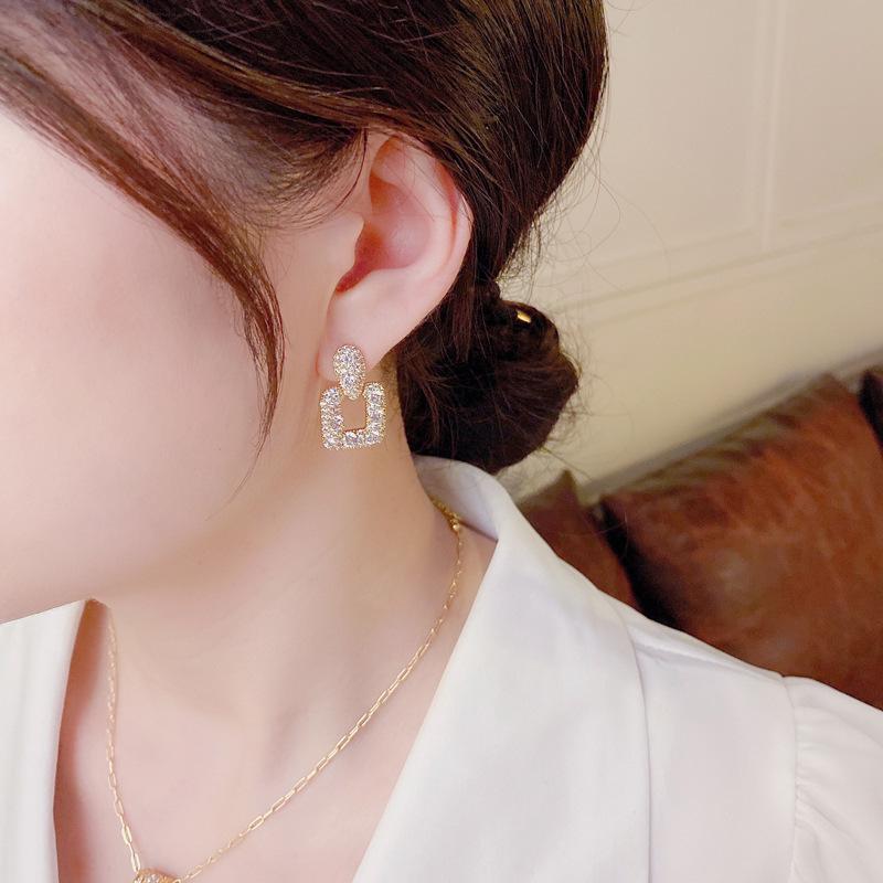2023 Retro Geometric Crystal S925 Silver Square Stud Earrings for Women