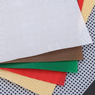 1 Stück 3D Stickerei Kreuzstich Ct-Stoff Plastik-Gitterstück Handgefertigter Basisstoff DIY Nähstickerei-Blatt Gewebte Handarbeiten