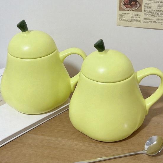 Keramický hrnek ve tvaru hrušky s víčkem Roztomilý vtipný hrnek na kávu a čaj se smějící tváří 450 ml Pohodlné ucho Nápojový hrnek Dárek k narozeninám Domácí dekorace