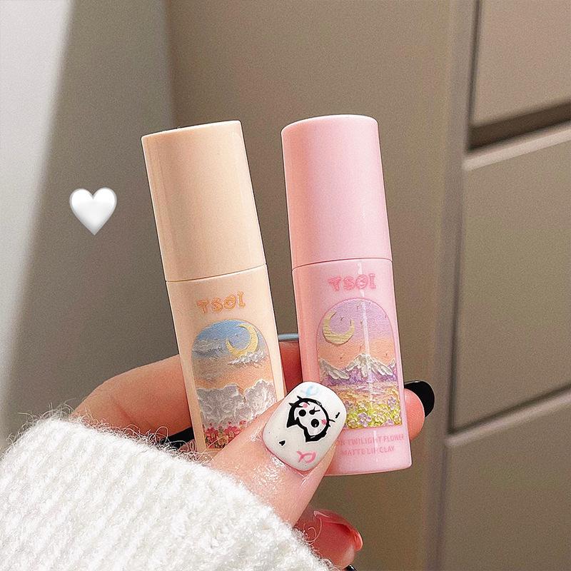 TSOI Moonlit Blossoms Velvet Matte Lip Mud: Easy-Apply, Brightening Lip Gloss for Students