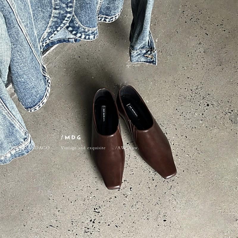 

Туфли из мягкой кожи на квадратном каблуке в стиле ретро 2024 года 36 коричневый