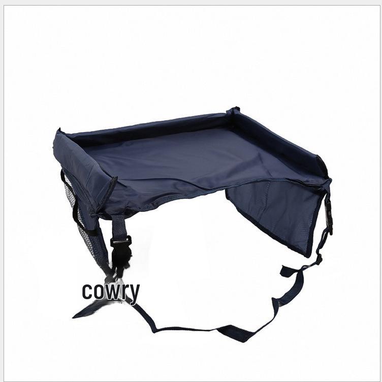 Dětský cestovní stoleček na zadní sedadlo auta a kočárek s úložným prostorem na hračky