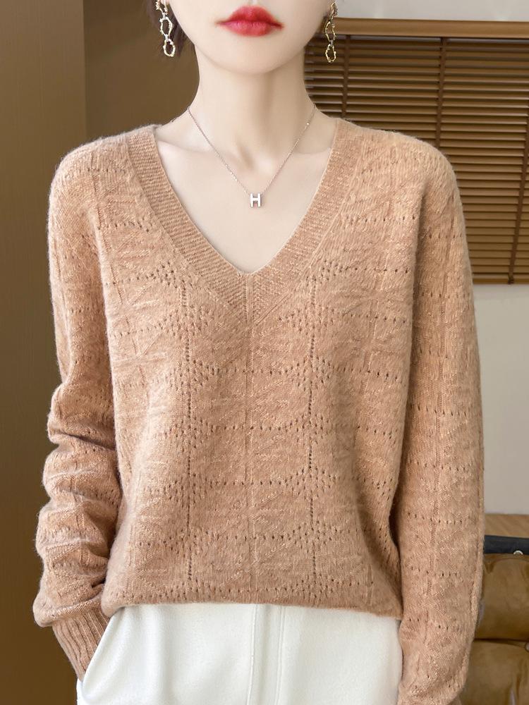 Women's V-Neck Hollow-Out Wool Sweater: Long-Sleeved, Loose-Fit Knit Base Layer