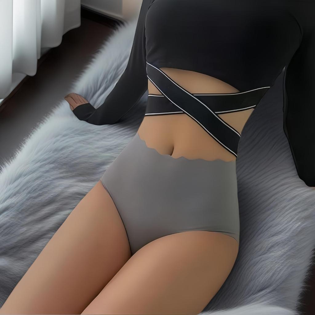 2025 Seamless Ice Silk Women's Yoga Shorts with Pure Cotton Crotch - No Wedgie, Comfortable Fit