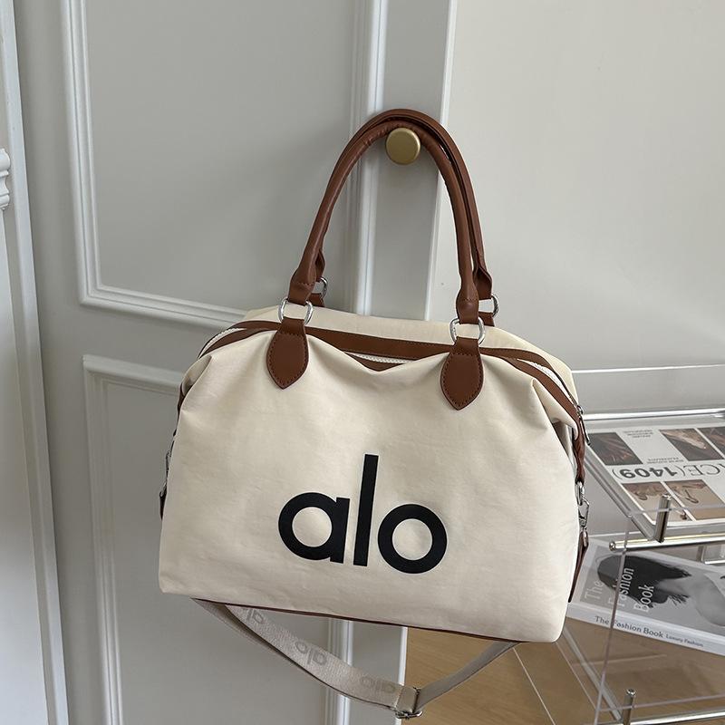 Popular Yoga Bag for Short Trips, Commuting, and Travel, Women's Handbag, Lightweight Luggage, Gym Bag