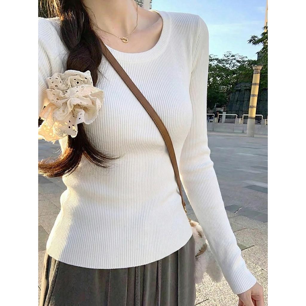 Women's Solid Color Long-Sleeved Slim Fit Round Neck T-Shirt