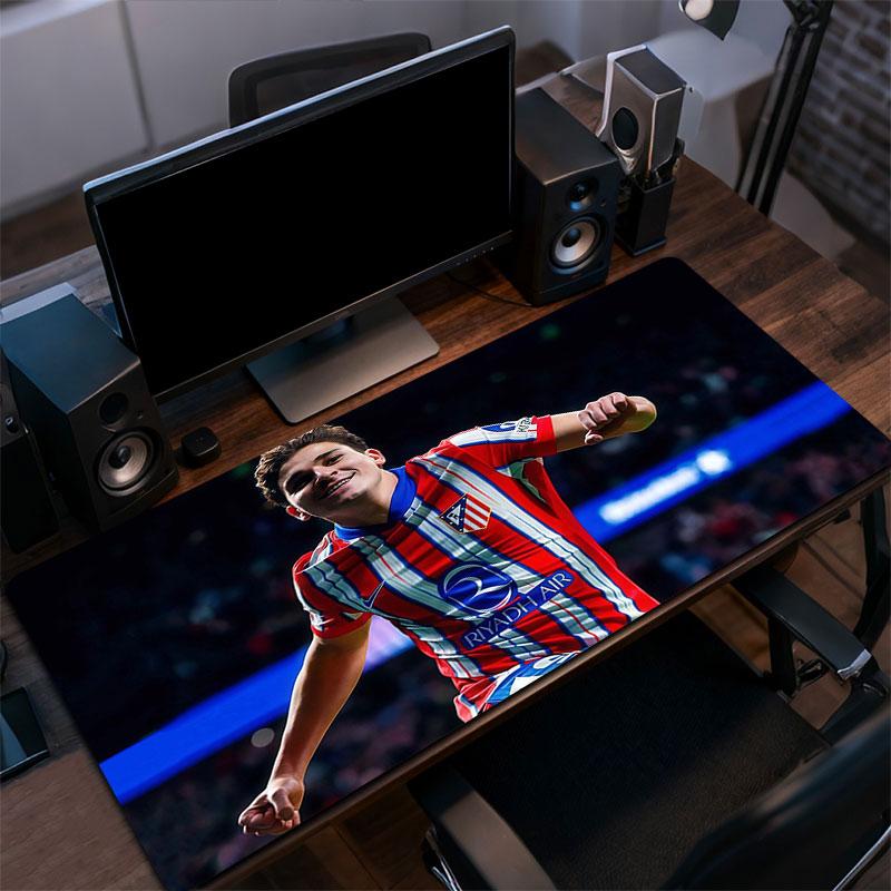Julian Alvarez Mouse Pad, Large Gaming Desk Mat, Non-slip XXL Mousepad for Laptop & Tablet, Mini PC Playmat with Stitched Edges