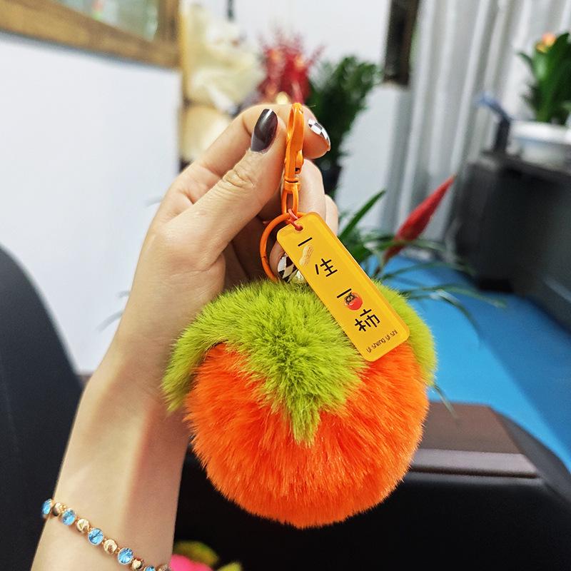 

Брелок-подвеска из искусственного меха кролика «Хурма» — милый плюш для машины или школьной сумки