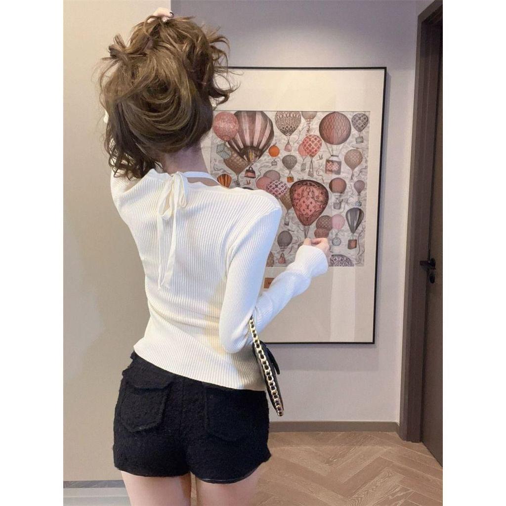 Schicker roter schulterfreier Neckholder-Strickpullover für Damen