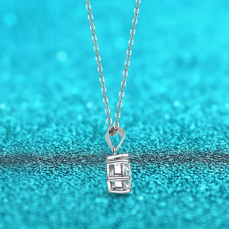 D Color 1 2 3 Carat Moissanite Necklace For Women Six Prong Simulated Diamond Pendant 925 Sterling Silver Wedding Jewelry