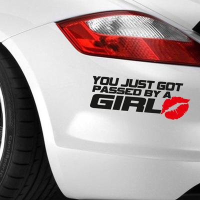 PRÁVĚ VÁM OBJELA DÍVKA Sexy auto Náklaďák Nálepka na okno Dekor