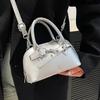 2025 Premium Spice Girl Style Simple Portable Shell Bag Niche Design Versatile Commuter Temperament Messenger Bag Women