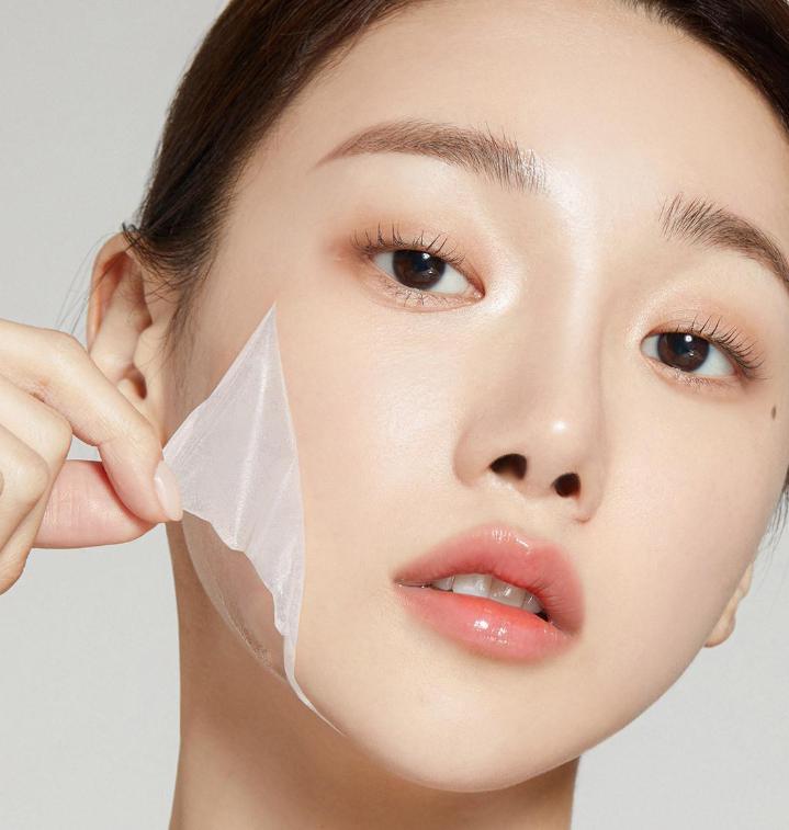 MEDICUBE Collagen Night Wrapping Mask 75ml (+Brush) - Overnight Skin Firming & Hydration