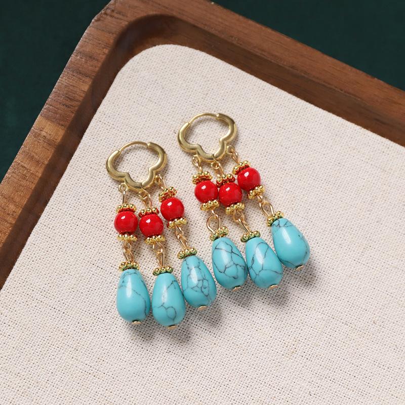 

Оригинальные серьги, серьги-клипсы из натурального агата-халцедона, нишевый дизайн, старинные серьги, женские серьги с бахромой.