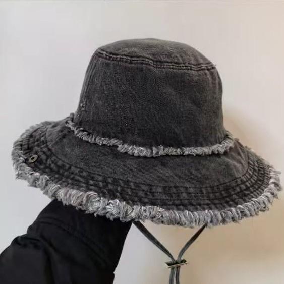 

Треугольная стандартная панама женская 2025 новая джинсовая ткань с грубой кромкой солнцезащитный крем однотонный универсальный маленький солнцезащитный козырек M（56-58cm） чёрный