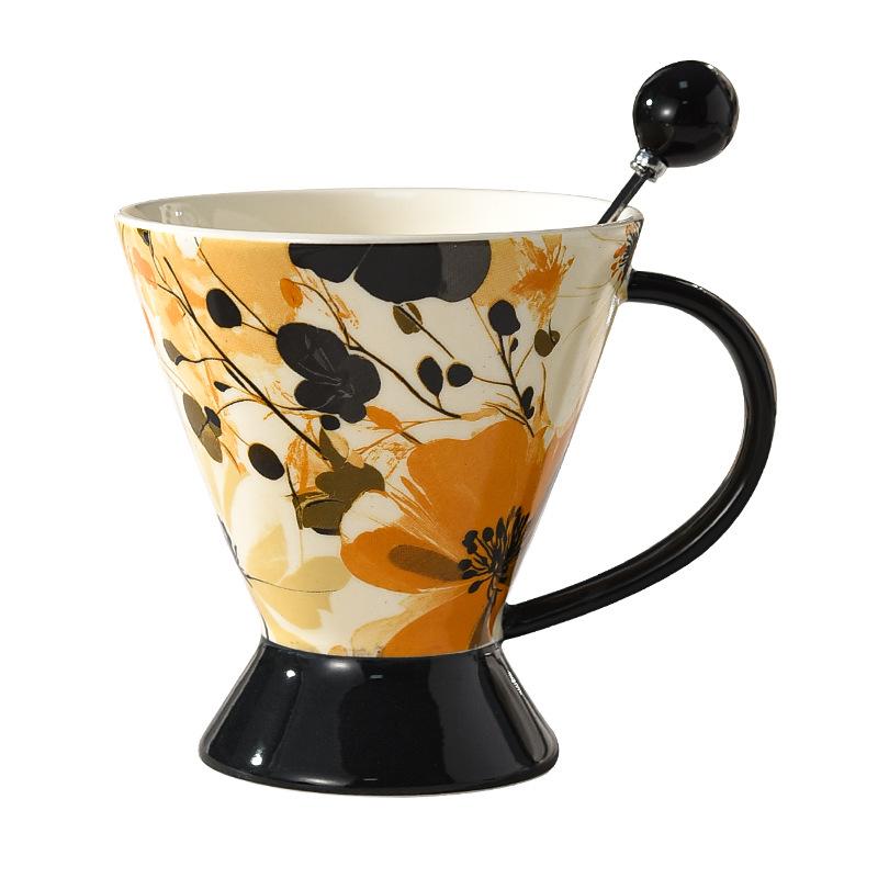 Good Looking Flowers High Foot Coffee Cup with Spoon Commercial Souvenir Ceramic Design Niche Cup High End and Exquisite