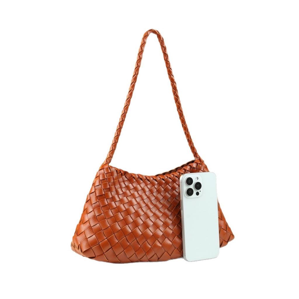 Women's New Handmade Woven Shoulder Crossbody Bag, Simple and Casual Women's Handbag, Armpit Bag, Fashionable New Moon