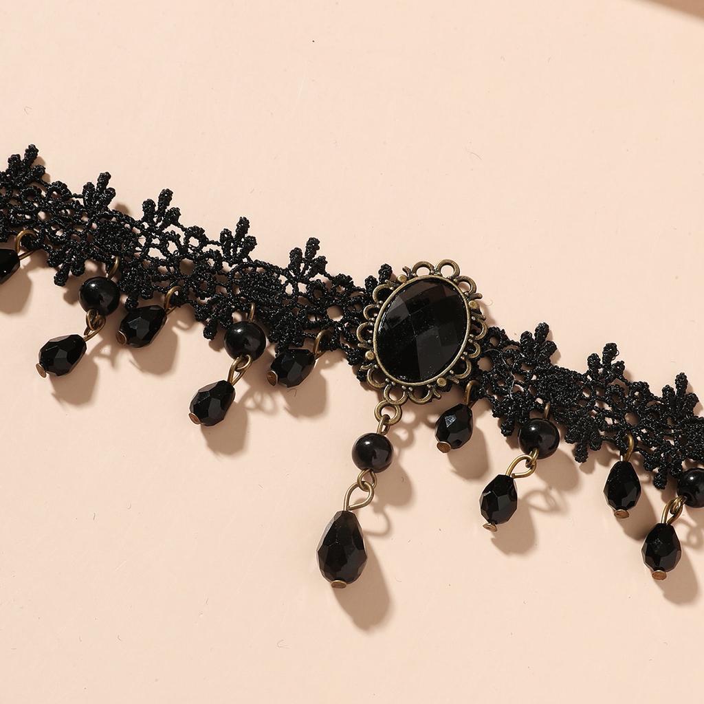 Vintage Klasyczny Gotycki Koronkowy Choker dla Kobiet Czarny Kryształowy Wisiorek Urok Choker Naszyjniki Boho Biżuteria na Obojczyk Prezenty Świąteczne