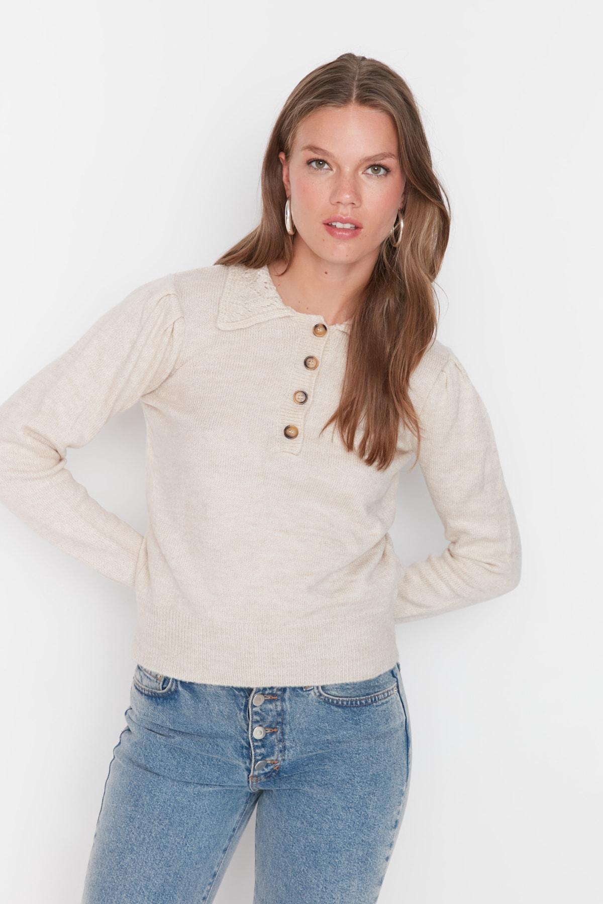 

Бежевый свитер с воротником поло и детальным трикотажем TWOAW21KZ1182