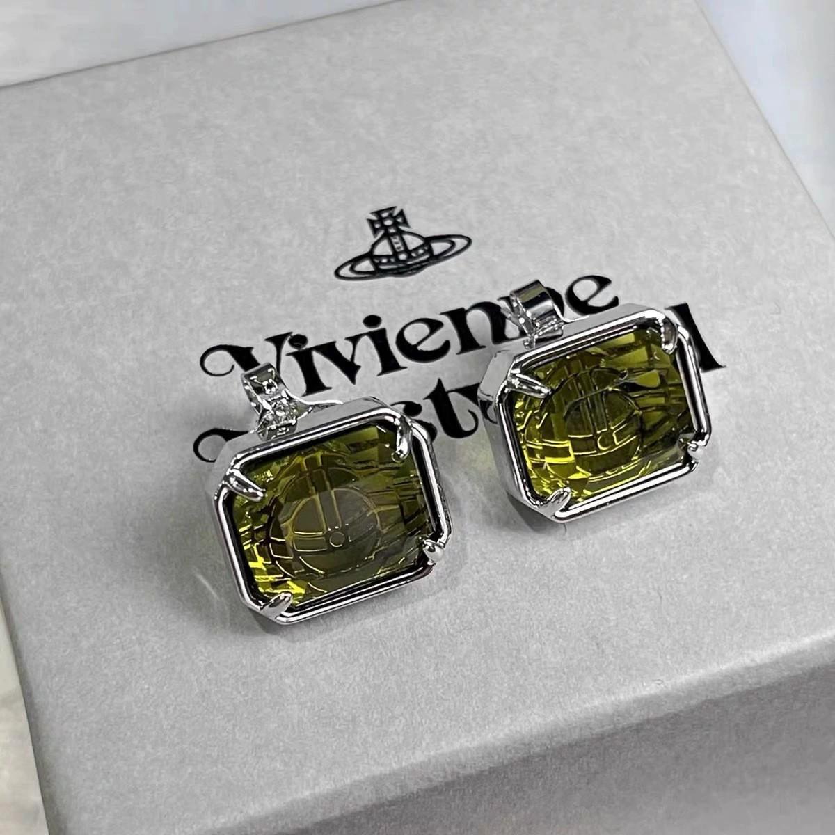 

Кольорові сережки Сатурн та намисто на ключицю імператриці Цисі