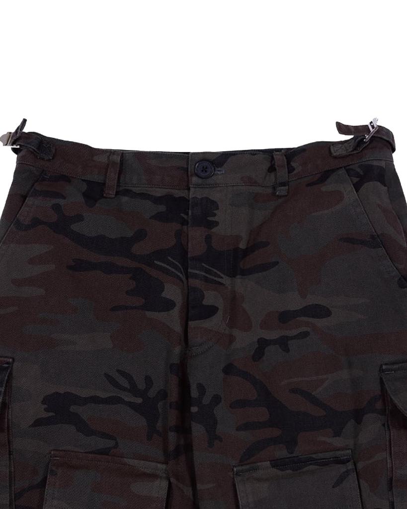 THEMUSEUMVISITOR Ten Flap Pocket Bootscut Cargo Pants (Camo)