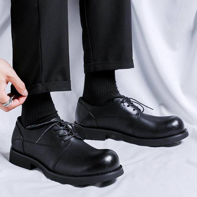 Lederschuhe mit eckiger Spitze Herren Plateau Britischer Stil Businesskleidung Vielseitige Herrenschuhe Lässige Derby Low-Top Schuhe 9313-R