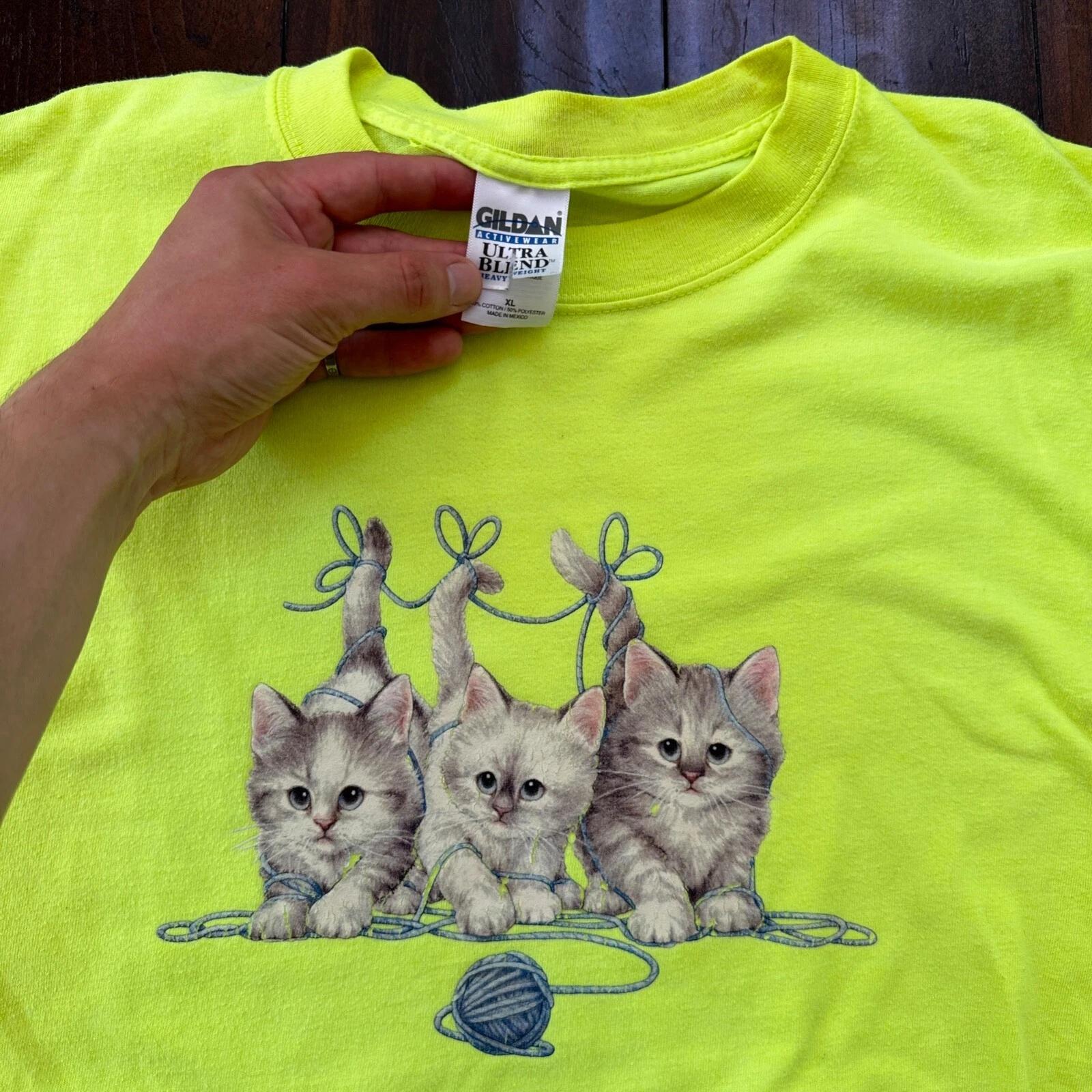 Cats XL Highlighter Vintage T Shirt Y2K Gildan Cute Animals Love Hipster Yarn L