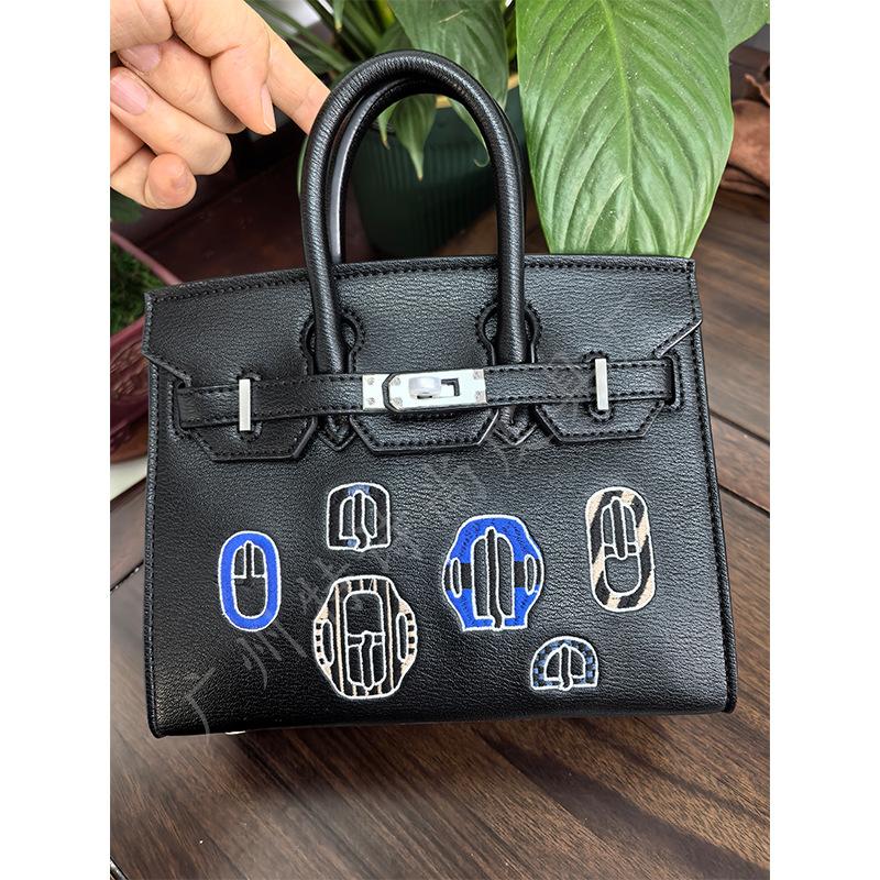 

Platinum bag, high-end exquisite handbag, leather bag, new cowhide texture single shoulder oblique span women s bag Small (20 * 10 * 16CM)