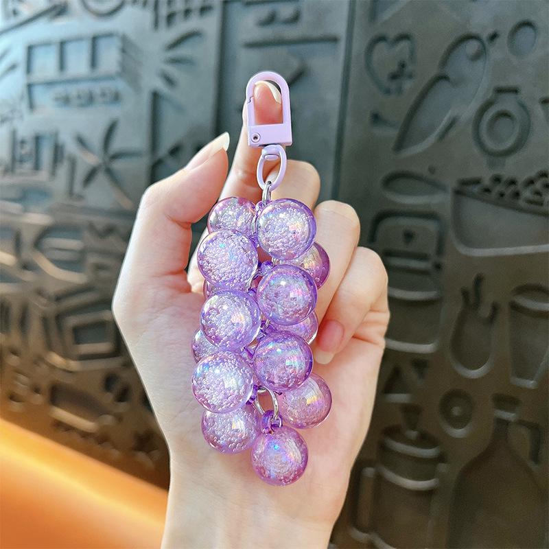 Acrylic Grape Bunch Keychain: Cute Couple Bag Charm & Creative Car Keyring for Women