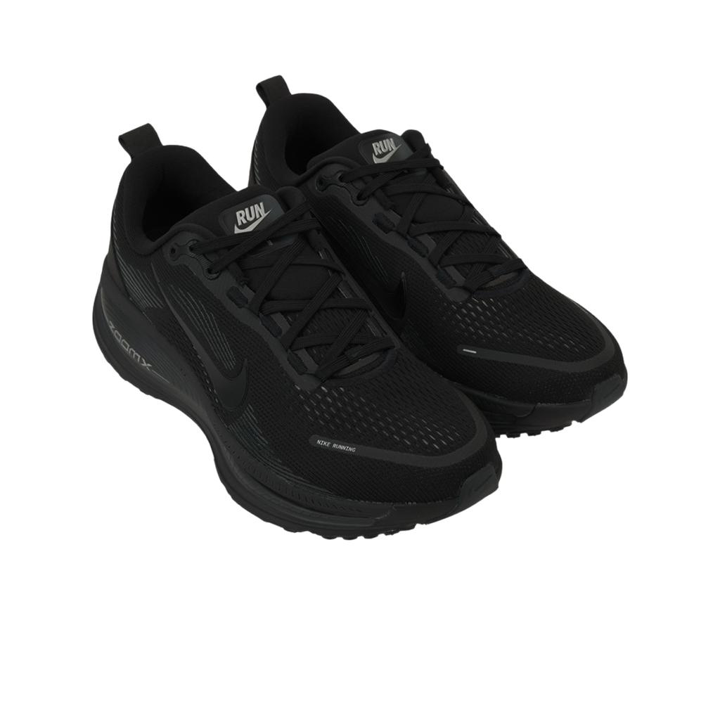 Nike Vomero 18 Triple Black Baskets pour Femmes Gris Fumée Foncé Gris Fumée Clair HM6804-004