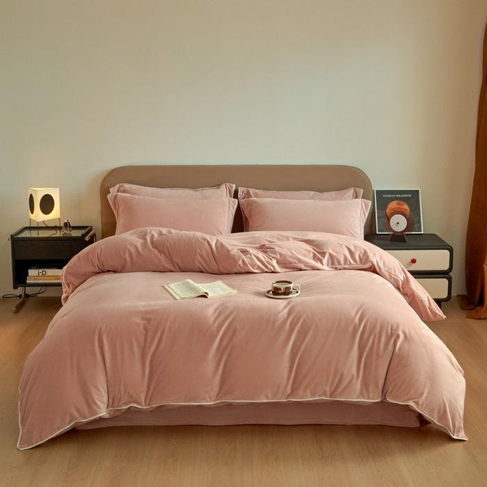 Light Luxury High-End Thickened Milk Fleece Four-Piece Set, Warm Coral Fleece Quilt Cover, Anti-Static Bed Sheet Three-Piece Set