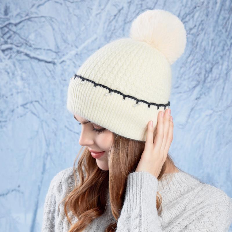 Winter Fur Ball Pearl Pullover Cap Women Outdoor Coldproof Hat Velvet Warm Ear Protection Knitted Wool Cap