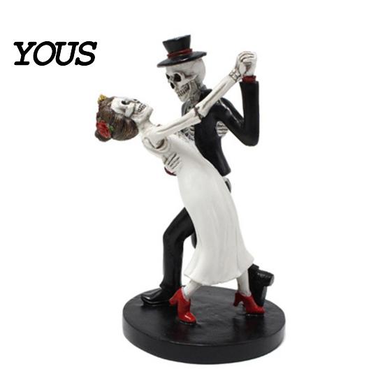 Eye Catching Gothic Ornament Day of The Dead Dancing Skeleton Couple Figurine, Halloween Wedding Tabletop Decoration Props Lover Statue, Romantic