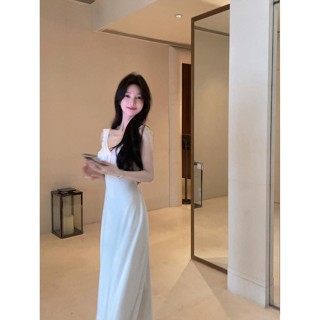Gentle Wind White Suspender Halter Dress Children's Summer New Seaside Vacation Temperament Beautiful Long Dress