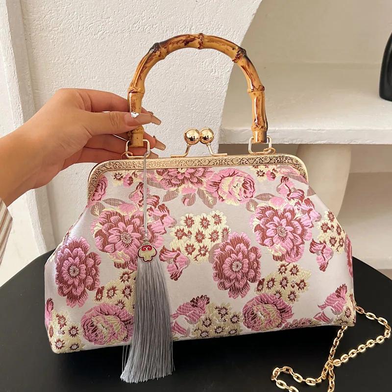 Vintage Crossbody Bags for Women Gray Tassel Lock Shell Clip Chain Handmade Pink Purses and Purses Designer Shoulder Bags
