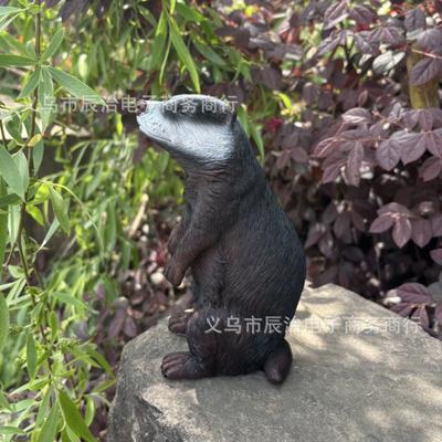 Simulation Resin Statue Ornament Outdoor Wildlife Badger Yard and Home Decoration Resin Statue Ornament