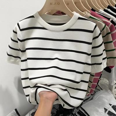 T-shirt en maille rayée décontracté d'été pour femme, coupe ajustée, col rond, manches courtes