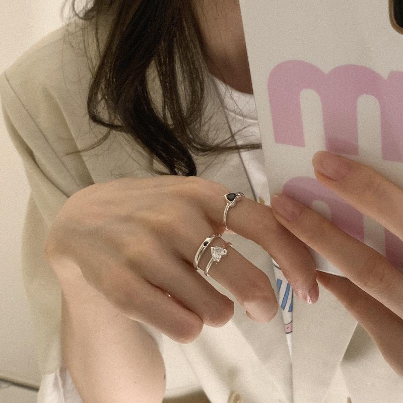 BFCLUB  Silver Color Black Heart Ring For Women Fine Jewelry Finger Adjustable Open Vintage Ring For Party Birthday Gift