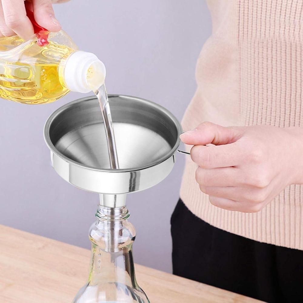 Kitchen Accessories Metal Cooking Oil Funnel Wide Mouth Suitable for Bar Beer Oil Pot Transfer Liquid Powder Kitchen Supplies