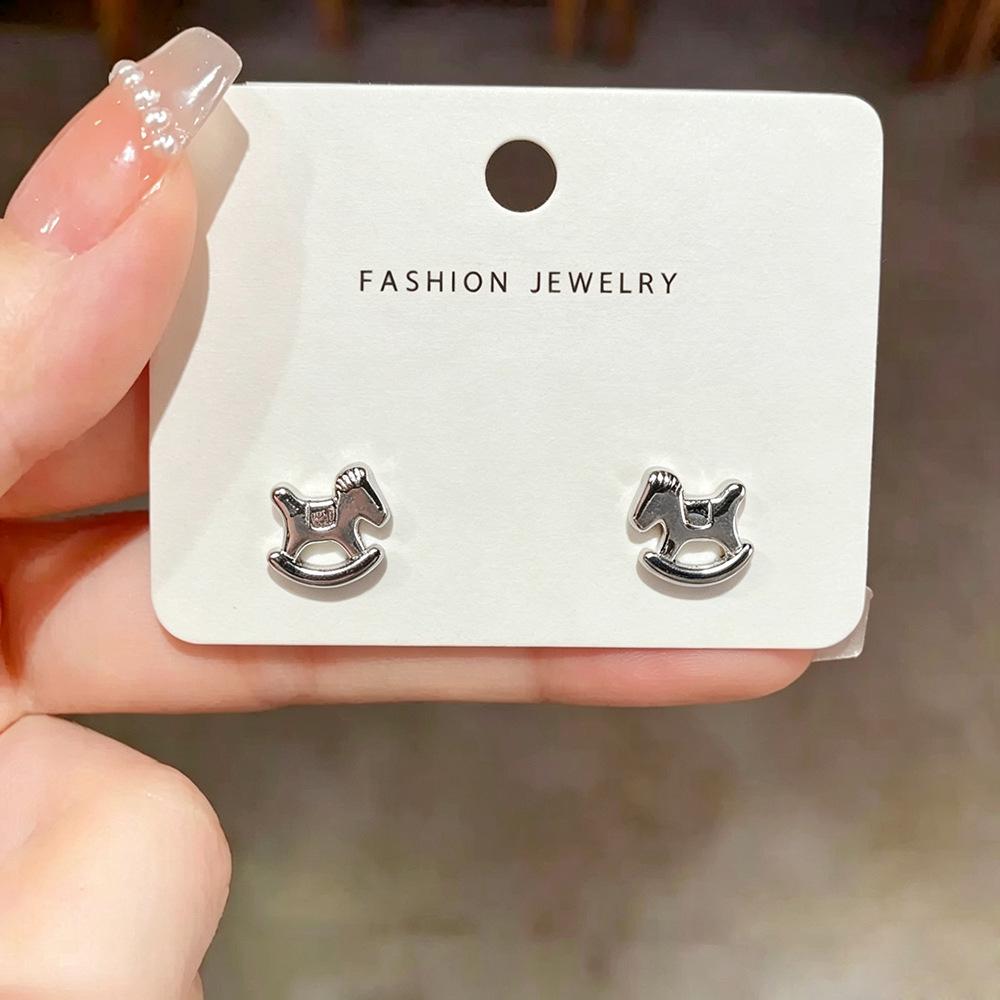 Customized Glossy Geometric Rocking Horse Earrings for Women - Elegant Retro Accessories
