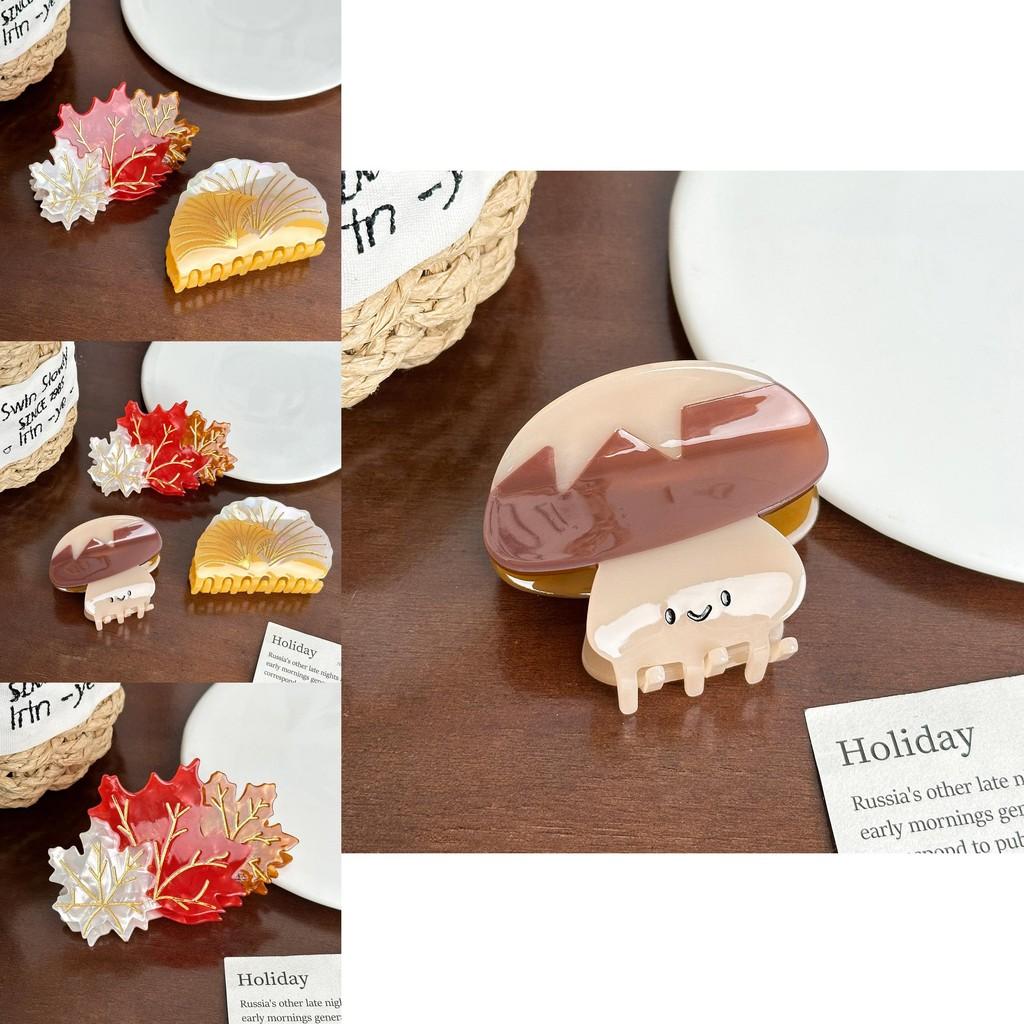 Adorable Acetate Hair Clips With Unique Maple Leaf And Cute Mushroom Shapes