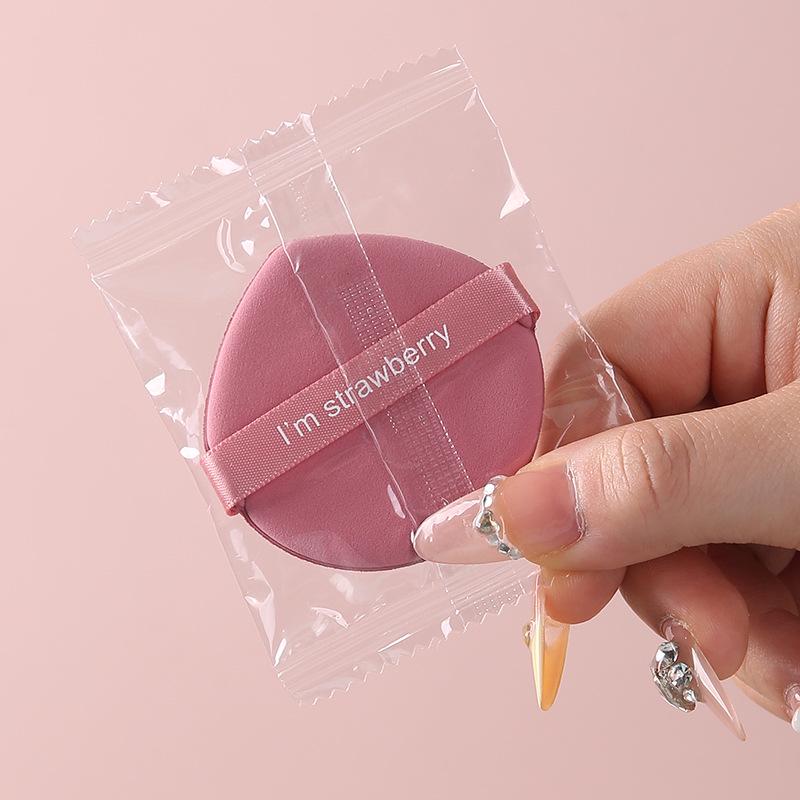 

Набор спонжей для пудры «Ананас»: Пирог с яичным желтком Рассыпчатая пудра для торта, Спонж для тональной основы, Пуховка для макияжа для влажного и сухого нанесения.