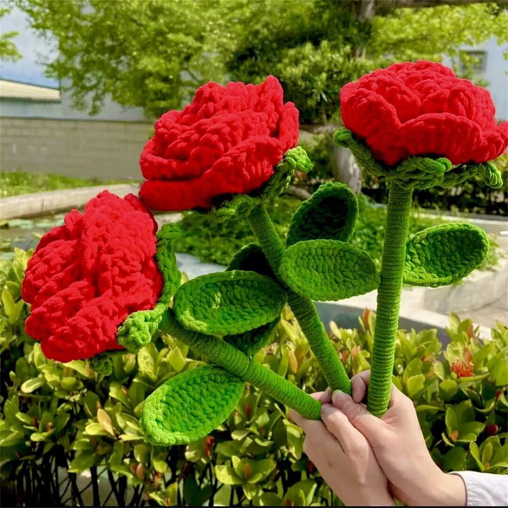 Giant Knitted Rose Handmade Knitted Hook Weaving Companion Gift For Couples