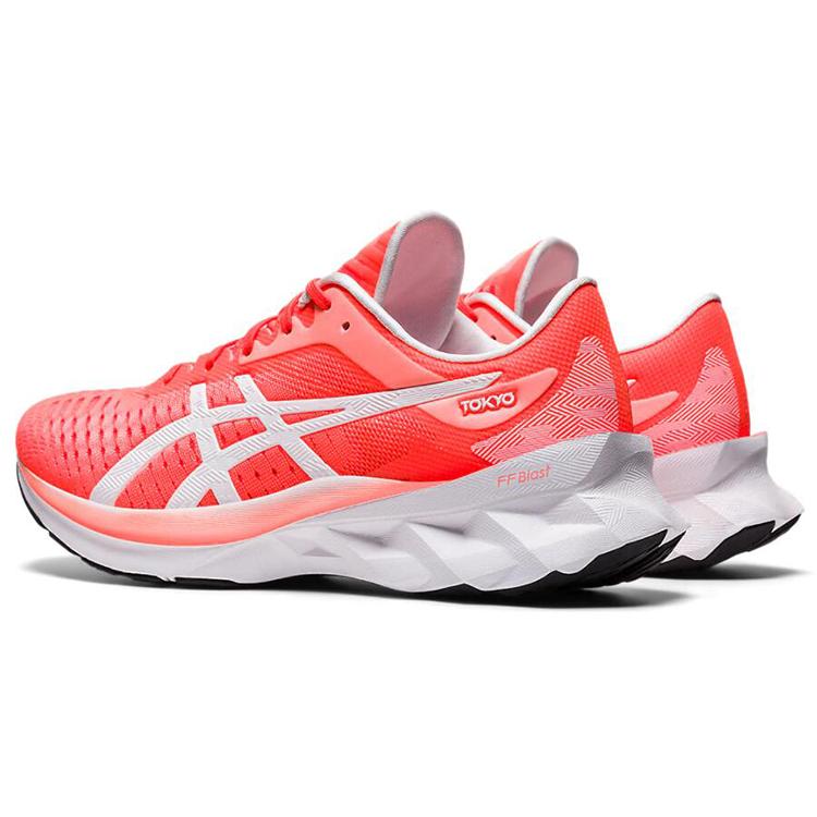New Asics Novablast 'Tokyo' Women's 1012A941-600