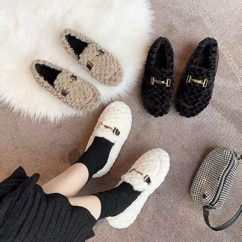 Wool shoe girls wear new fleece cotton shoes in autumn and winter, flat and versatile one-legged bean shoe girls