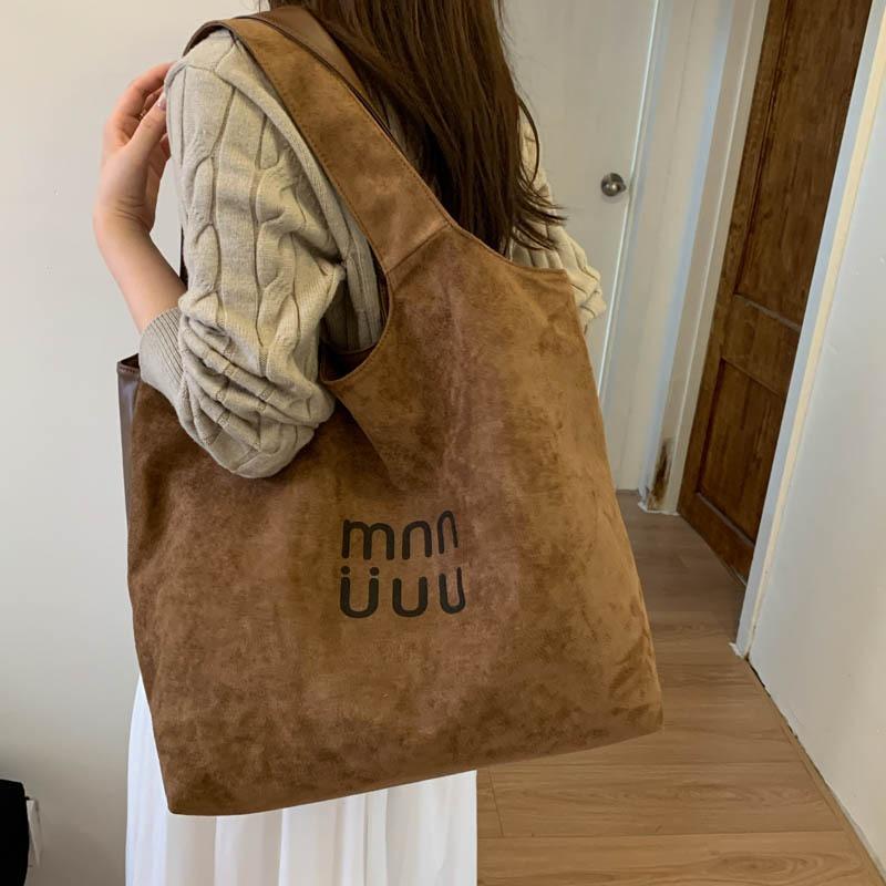 Retro tote bag, new fashionable and simple large-capacity shoulder bag, high-end underarm bag, handbag, women's bag.