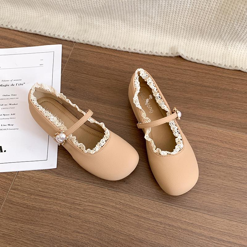 Fashion beige retro flat bottom shallow mouth single shoes women's summer 2025 new with skirt versatile soft sole Mary Jane shoes