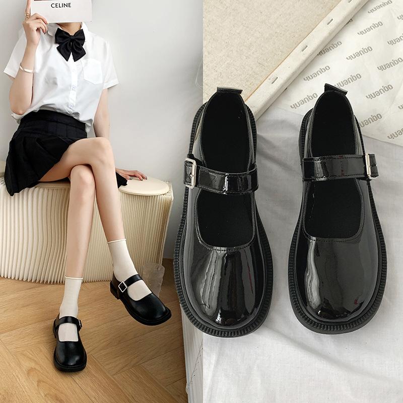 Mary Jane Shoes Women's Autumn 2025 New Round Head Shallow Mouth One Word with Small Leather Shoes Versatile Thick Heel Black Single Shoes