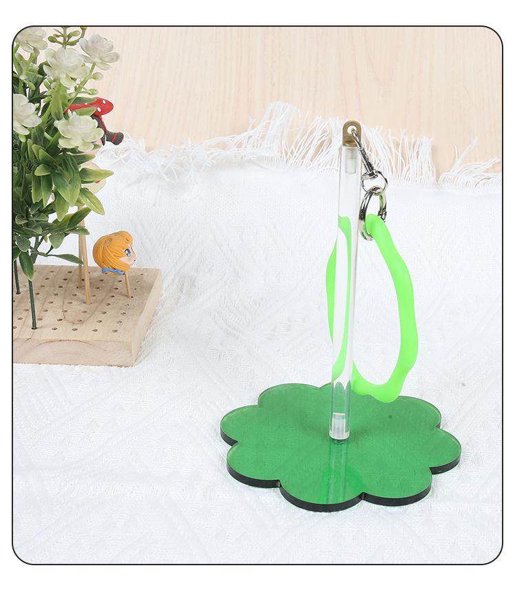 Portable Wooden Yarn Holder for DIY Knitting