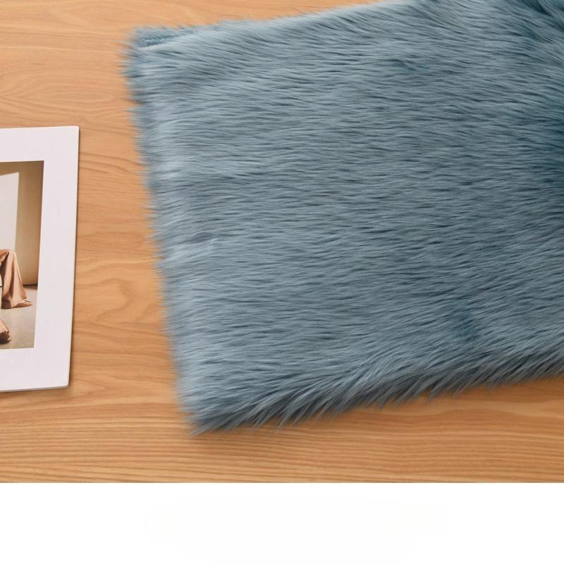 4cm Plush Fabric Soft and Smooth Fursuit Fur Fabric 50x160cm DIY Clothing Doll Decorative Shaggy Fur Handmade Material